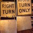 画像3: Vintage Road Sign "RIGHT TURN ONLY" (3)