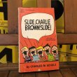 画像1: 70s Snoopy Comic Book "SLIDE CHARLIE BROWN！SLIDE！" (1)