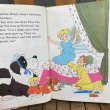 画像4: 80s Walt Disney Vintage Book "PETER PAN and WENDY" (4)