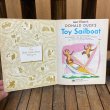 画像2: 70s a Little Golden Book "Donald Duck's Toy Sailboat" (2)