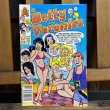 画像1: 90s Archie Comics "Betty and Veronica" (1)