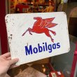 画像10: 1940s Mobilgas Single-sided Tin Station Sign (10)