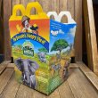画像1: 1998s McDonald's Happy Meal Box "ANIMAL KINGDOM” (1)